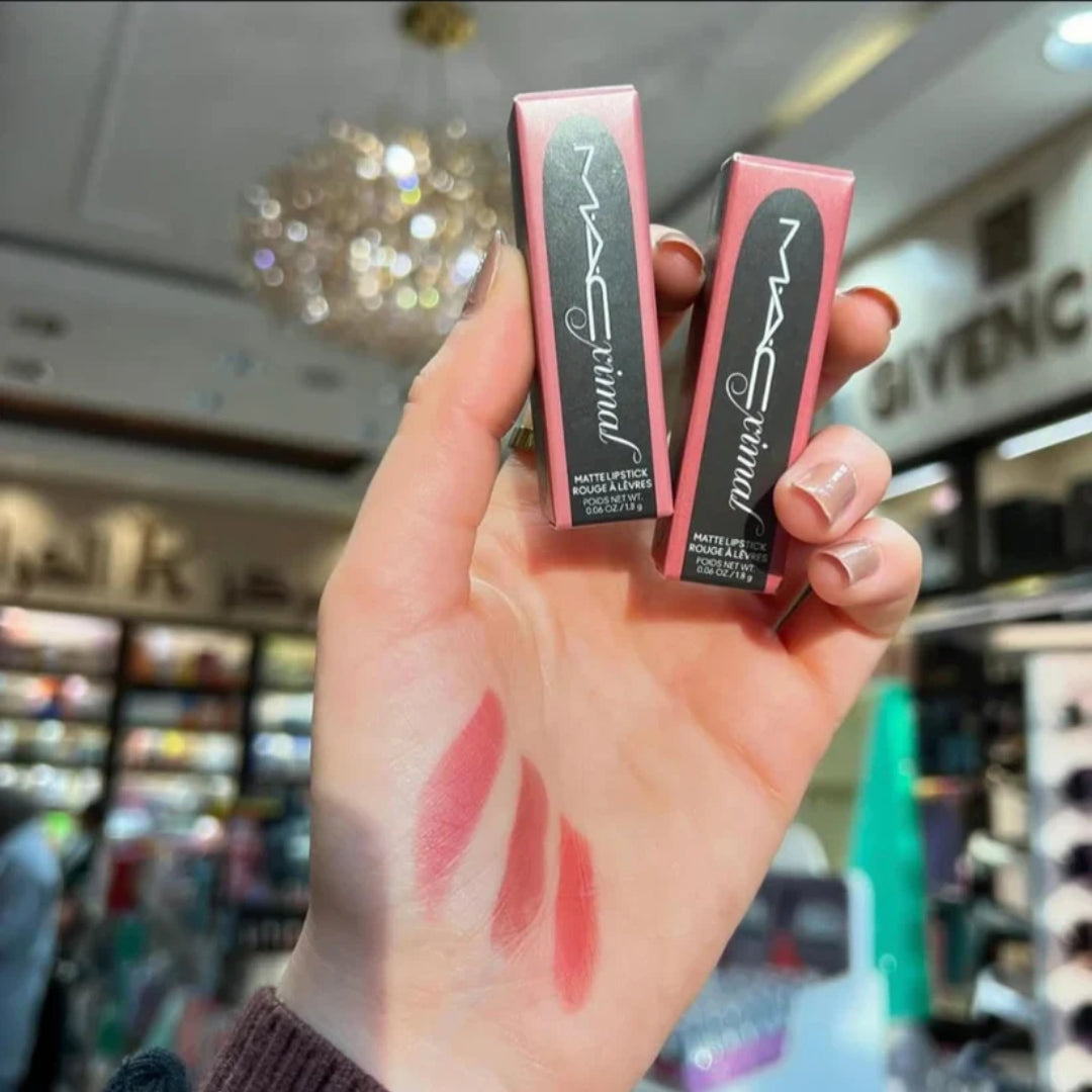 MAC Matte Lipstick Rouge A Levres Mini Set – 3-Piece Mini Matte Lipstick Collection- 1.8 g Each