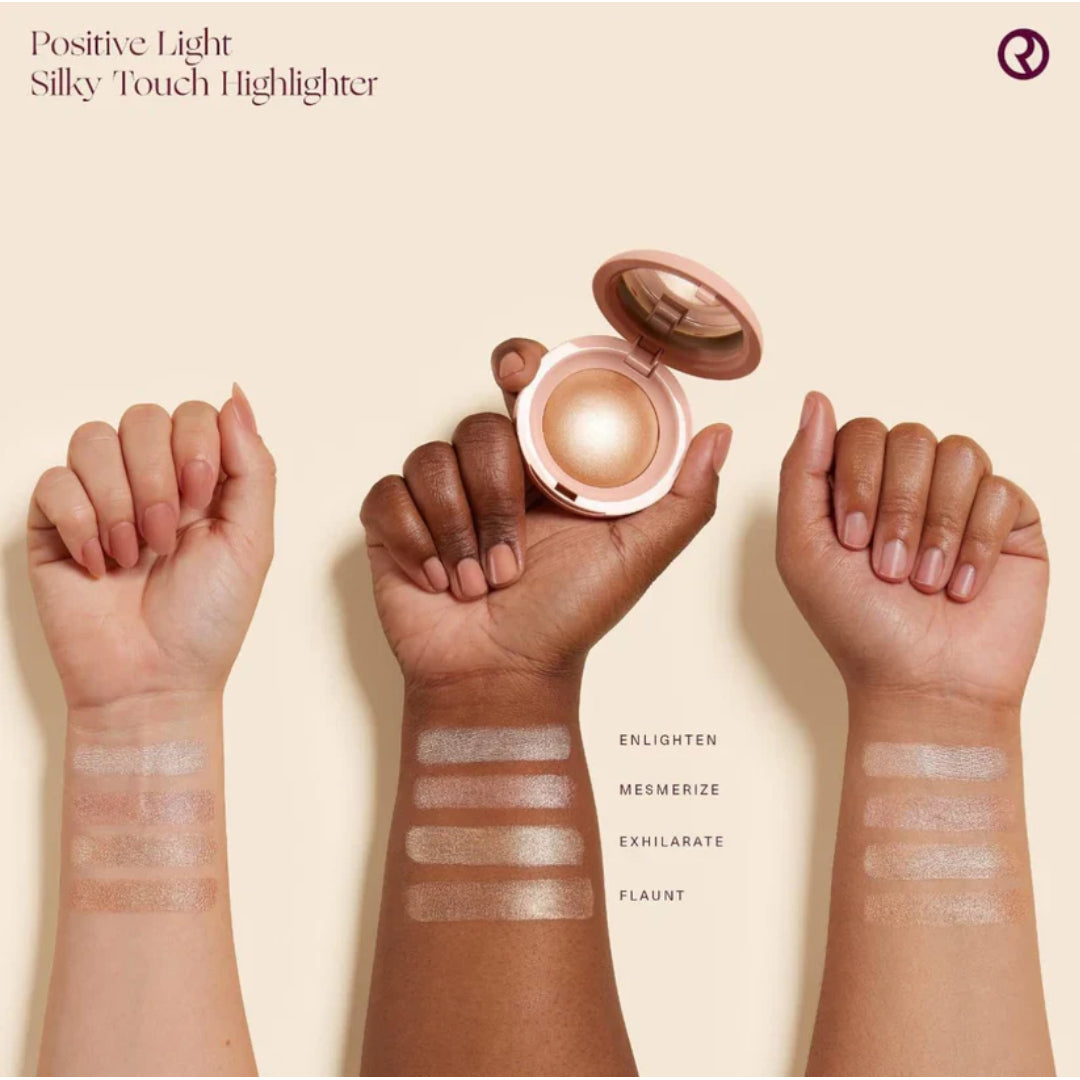 Rare Beauty Positive Light Silky Touch Highlighter – Enlighten (Cool Champagne)- Ultra-Silky, Glass-Like Glow- 2.8 g
